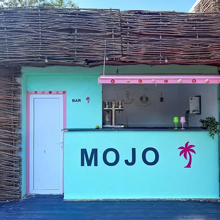 Hotel Mojo