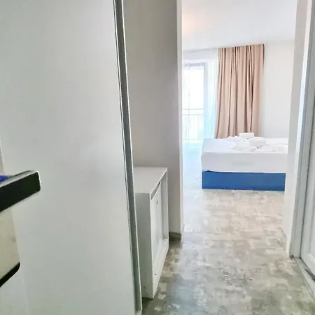 Mojo Szálloda 3*