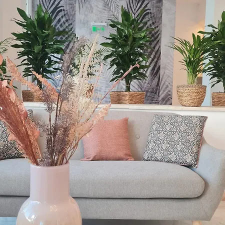 Ξενοδοχείο Mojo