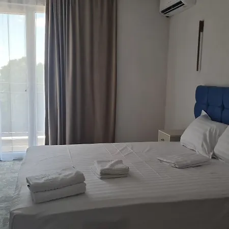 Mojo Otel 3*