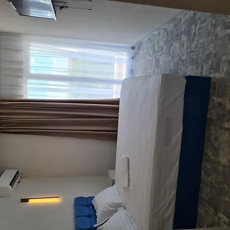 Hotel Mojo