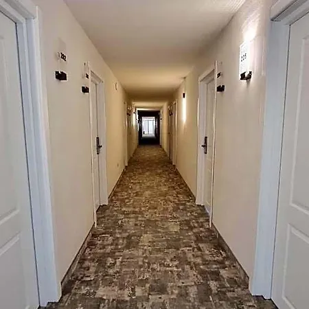 Hotel Mojo 3*